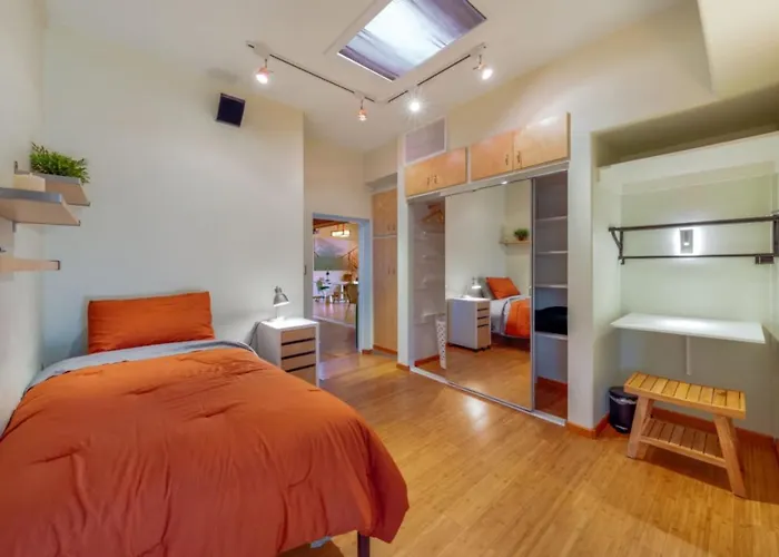 Ferienhaus Unique Home, 3 Bedroom 1 Ba, Yoga, Peaceful