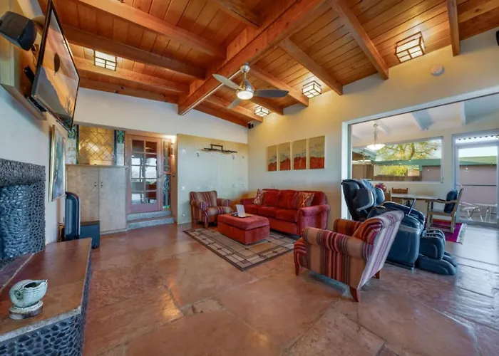 Unique Home, 3 Bedroom 1 Ba, Yoga, Peaceful Ferienhaus *