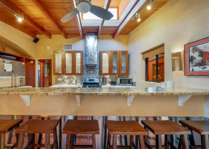 Unique Home, 3 Bedroom 1 Ba, Yoga, Peaceful * Tucson